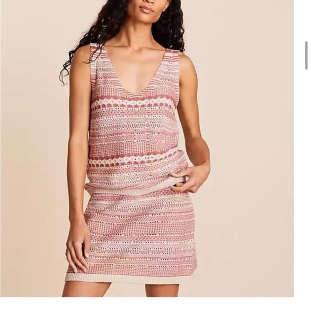 Loft Crochet V-Neck Tank Top Pink and White Stripes Size XSmall Lou & Grey